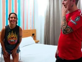 "Re: I Wanna Fuck Valenpink!" We Fulfill the Wishes of Any Fan in Need