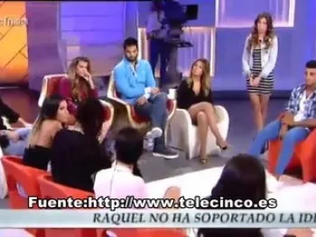 Pretendienta En Tele5, Mas Cachonda Que Nunca En Fakings. Asi Empieza La Historia En El Porno De Raquel Adam