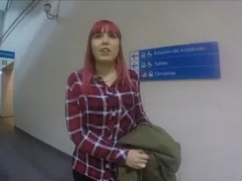 Paula, 19 Anos. Dandolo Todo Por Un Sueno