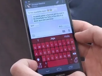 Jordi Nos Presenta a Soraya, La Colegiada Enamora De Su Pollon