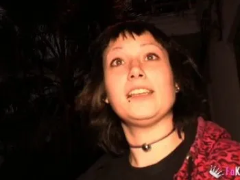 19 Anitos, Perroflauta, Animadora, Sueldo De 300? Al Mes... Esta Claro Que Intentar Ser Actriz Porno Es Lo Mejor Que a Hecho Lena Sky
