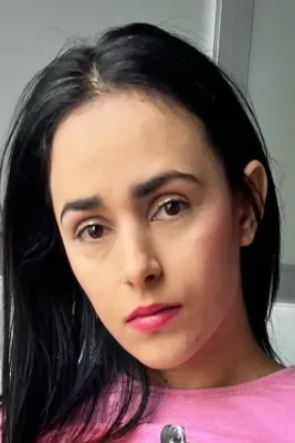 Hot Latina Teen Wants a Rookie to Do a Photo Shoot for Her and Whatever Comes Up... Blessed Hidden Cameras.