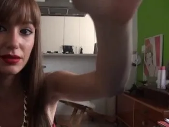 Nina Summers : Vasca, Golfilla y Con 8 Apellidos Vascos. Mirar Como Me Follo Al Repartidor Mientras Emito En Live.fakings.com :))