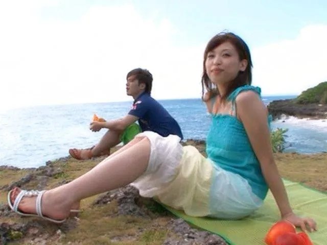 Syouko Akiyama Hot Asian Chick Has Outdoor Sex