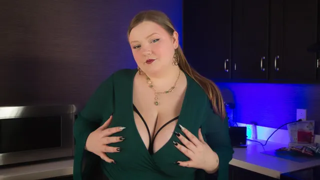 Rayna Belle - Crazy Girlfriend