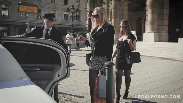 Stretch Limo Hardcore Threesome with Leggy Kayla Green & Angelina Brill Gp061