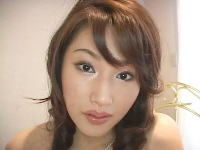 Minami Otsuki Eye Catching Cumshots