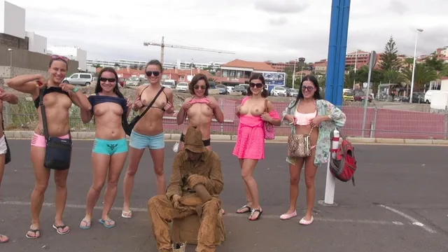 Mia Melone and friends rented a summer house and its full of group sex!