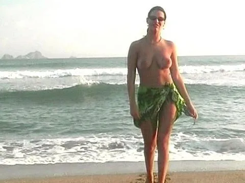 Linda is Lust In Paradise