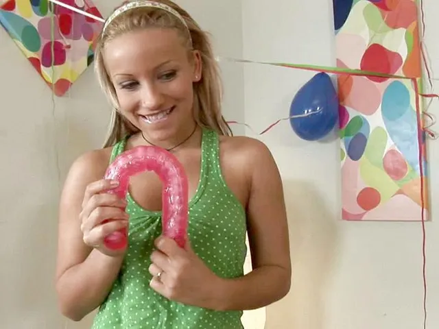 Missy Nicole gets lesbian with Candy after the birthday party