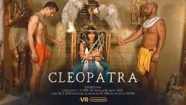Cleopatra in 180 Deg