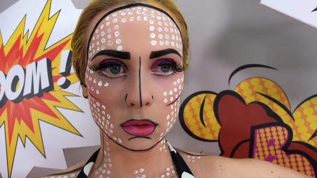 Comic Beauty in 180 Deg