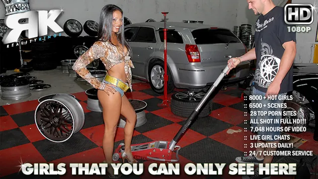 Lana Violet - Suckin Fuckin Truckin