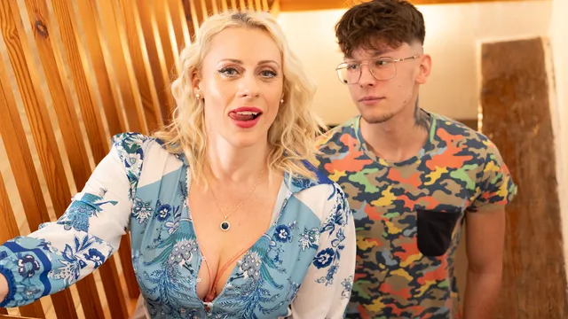 Stifler’s mom Brittany Bardot Catches Son's Friend with Her Hot Apple Pie!