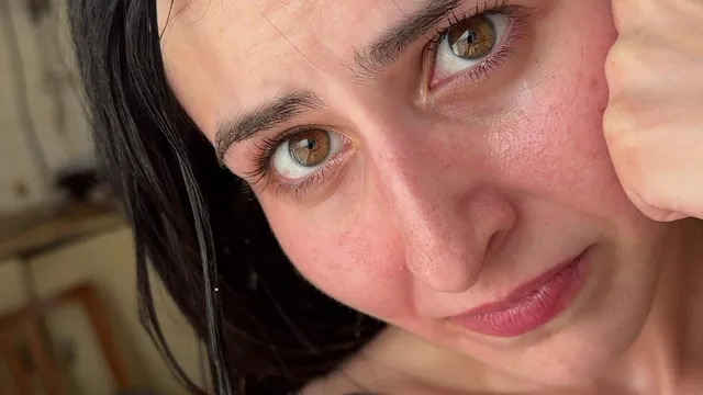 Selfie Fetish 28: Wet Hair, Naked Kitchen, Piss Brain All Over My Face