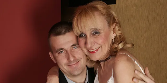 Mature Olga gets fucked by a Toyboy