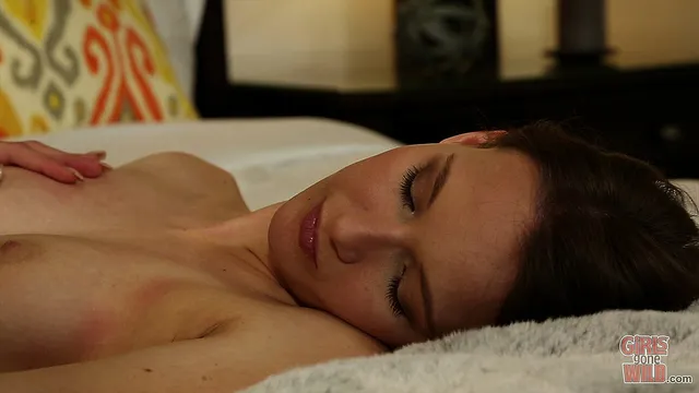 Taking turns to cum