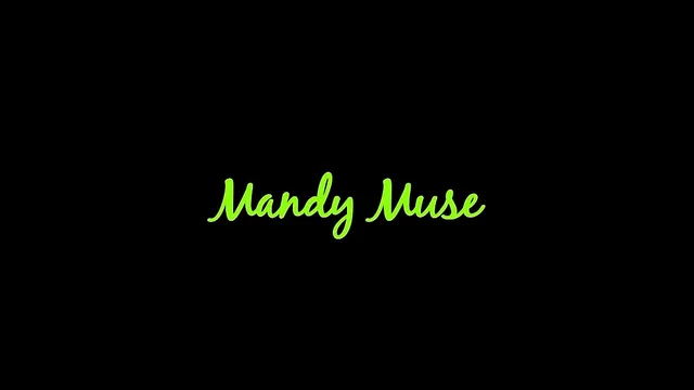 Mandy Muse sucks and swallows Bradley Remington