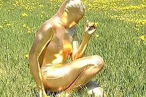 Spandex Carmen Back in Nature