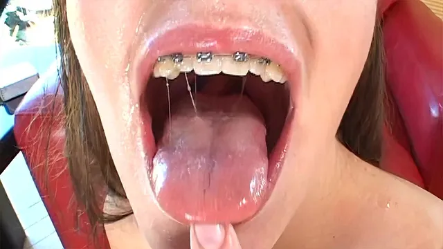Alicia Alighatti has a tasty twat