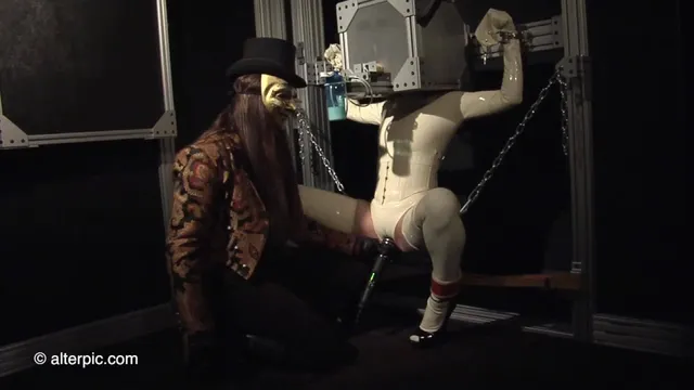 In the Box 2/2