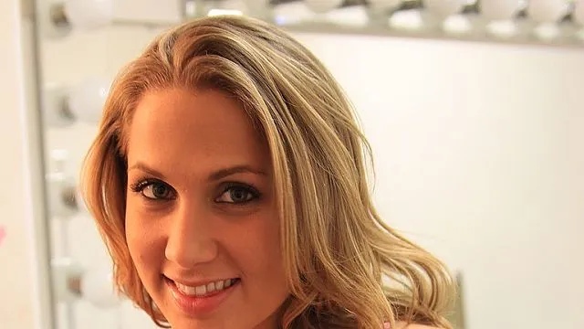 Alanah Rae in Alanah Rae Official Site