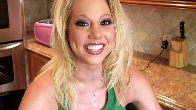 Shawna Lenee in Shawna Lenee Official Site