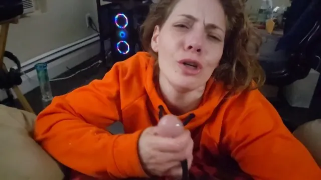 "Spew Baby, Spew!" - Heather Kane Talks Dirty As She Devours Cum in 20 Seconds