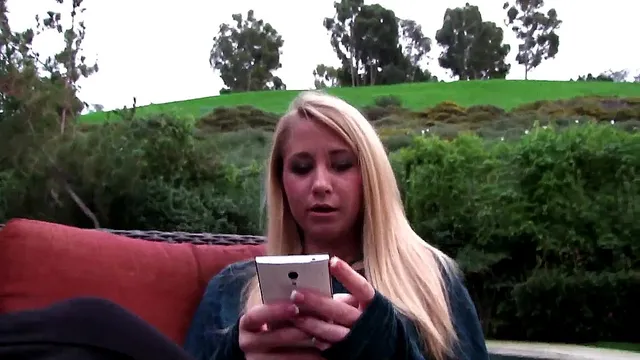 blonde sucks and fucks roommate to make boyfriend jealous