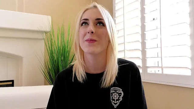 alice echo takes mike hunt s cock in doggy and missionary