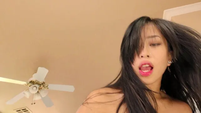 Jade Kush creampie ride on Mike Hunt's big cock