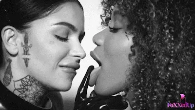 Split Tongue Slow Kiss