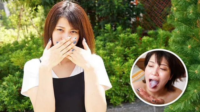 Wives Drink CUM141 : A Lewd Wife Drinks Cum Three Times In A Row During A Threesome