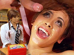 College Cutie Gets a Rampant Fuck