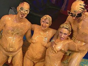 Four Way Messy Sploshing